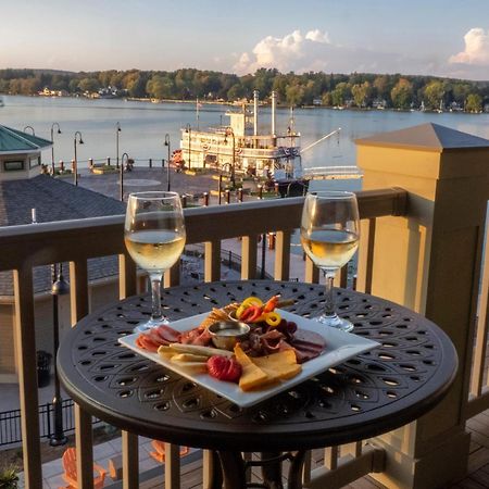 Chautauqua Harbor Hotel - Jamestown Celoron 外观 照片