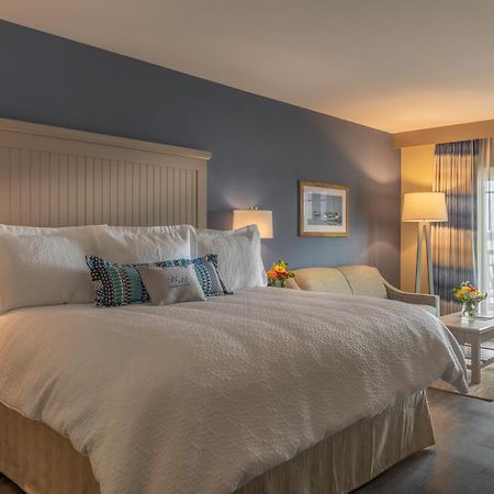 Chautauqua Harbor Hotel - Jamestown Celoron 外观 照片