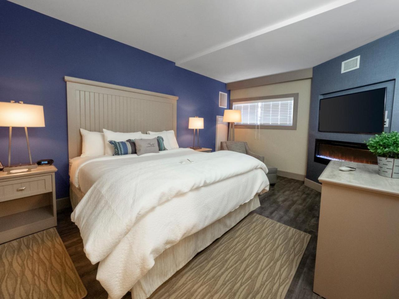 Chautauqua Harbor Hotel - Jamestown Celoron 外观 照片